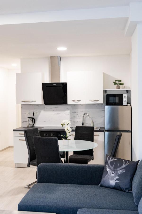 Apartmani Park Maksimir-Rebro Zagabria Esterno foto