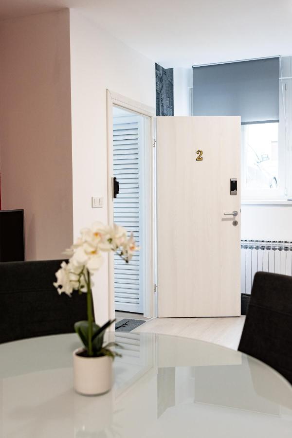 Apartmani Park Maksimir-Rebro Zagabria Esterno foto